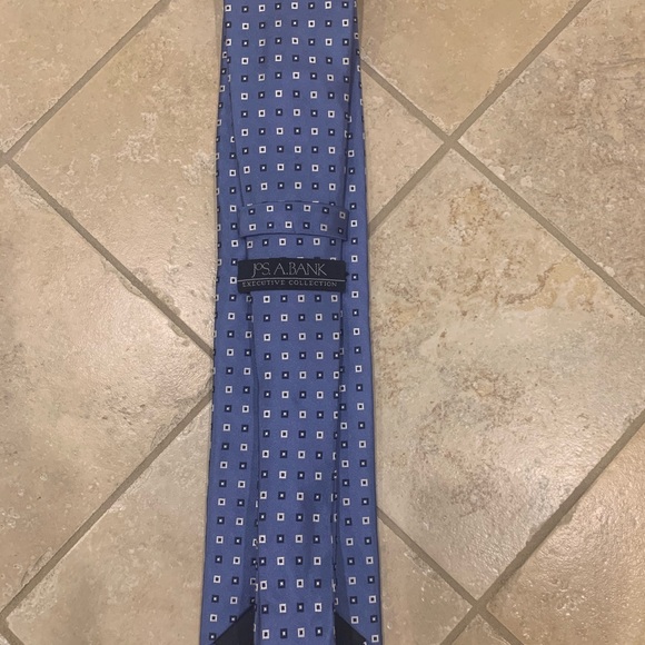 Jos. A. Bank Men’s Silk Tie - Picture 3 of 4